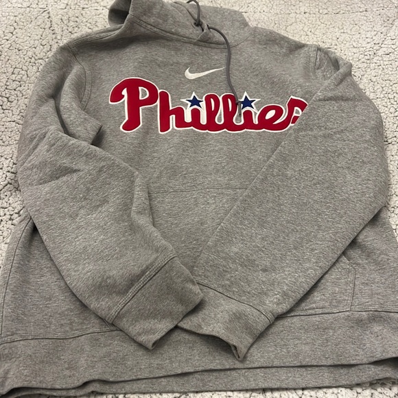 Nike Gray Women's Sweater with Red and White Accents - Picture 1 of 3